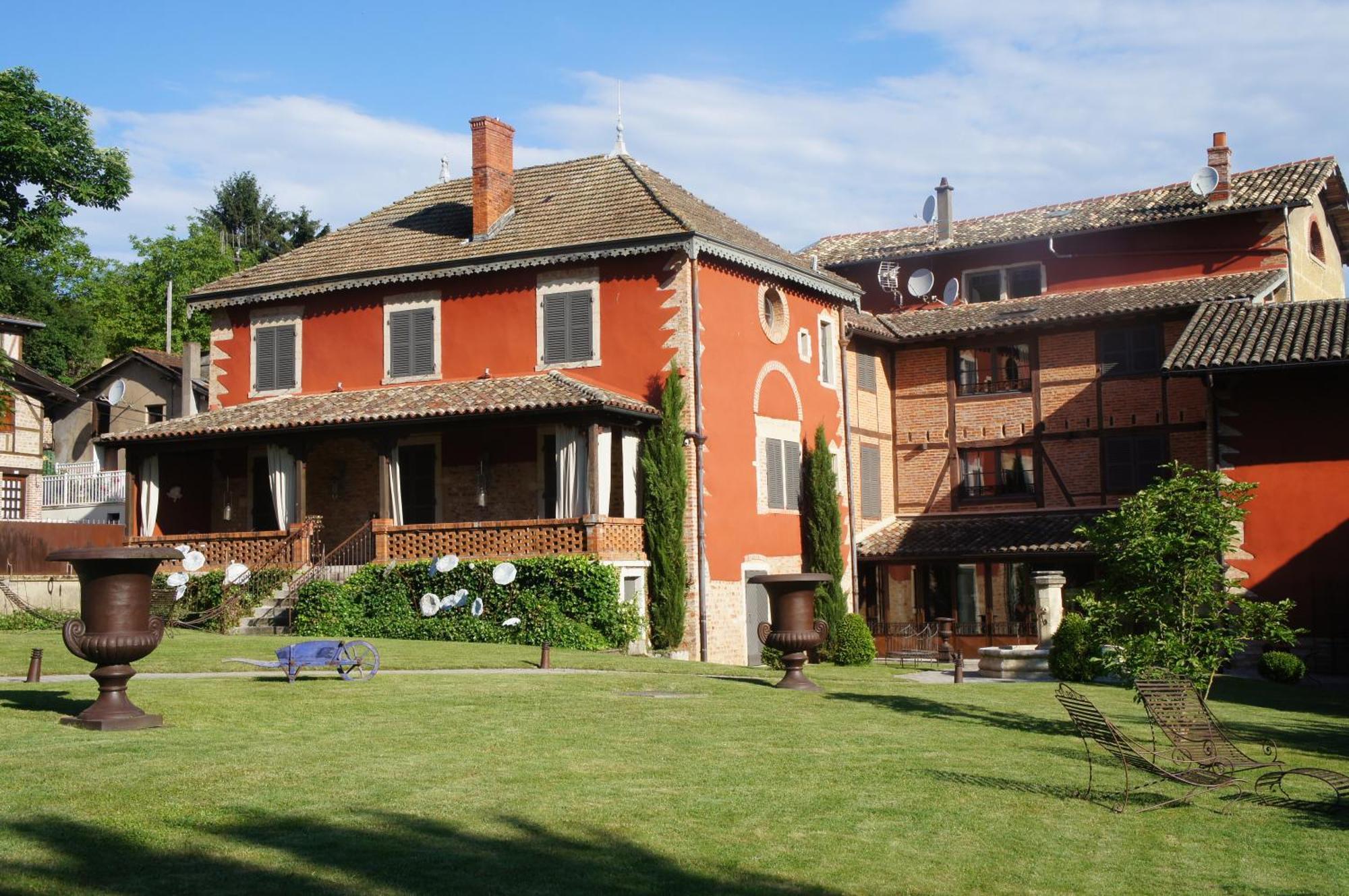 Les Jardins De La Tour Hotel Chatillon-sur-Chalaronne Exterior photo