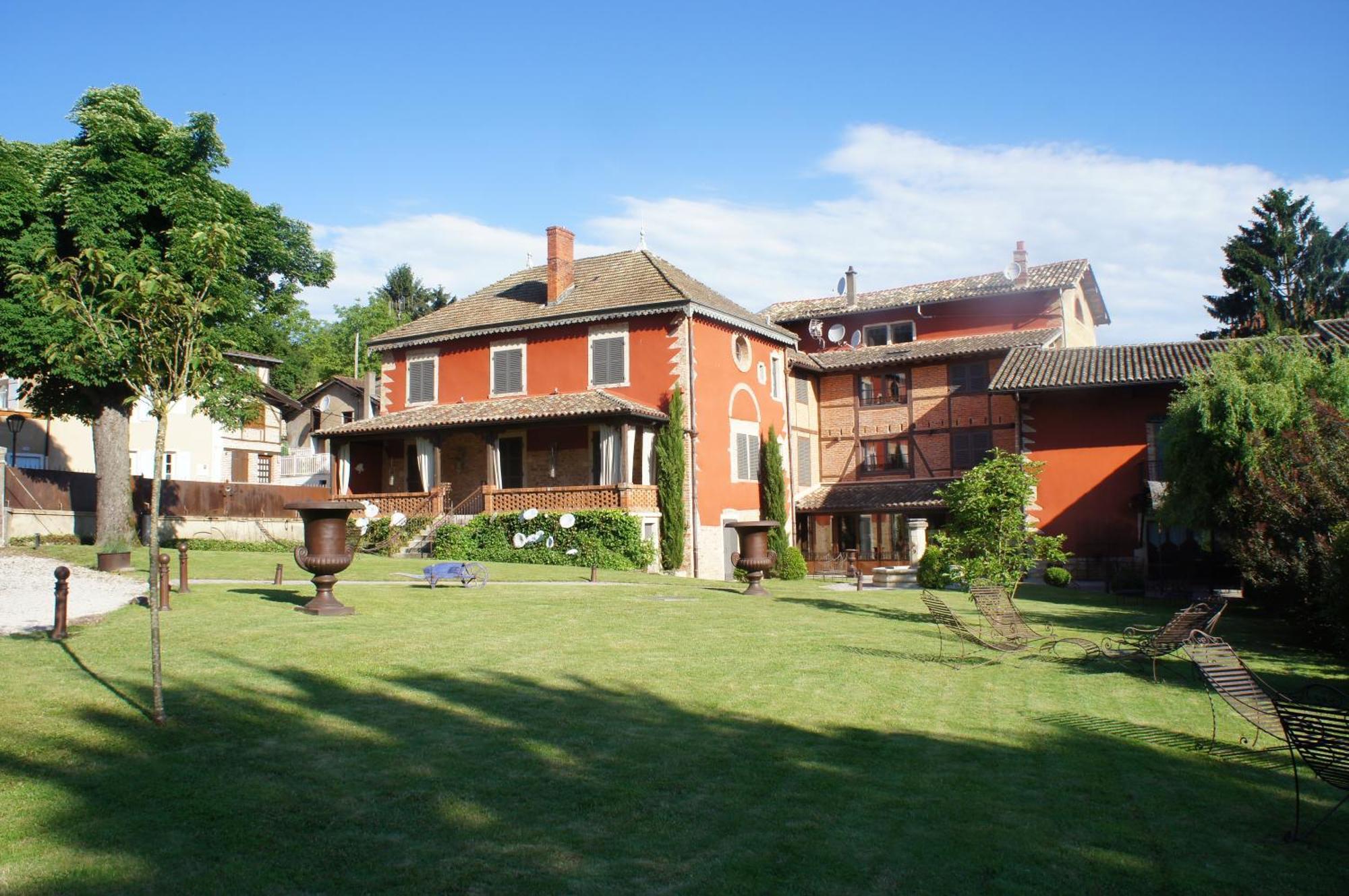 Les Jardins De La Tour Hotel Chatillon-sur-Chalaronne Exterior photo